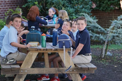 boys-lunch-courtyard